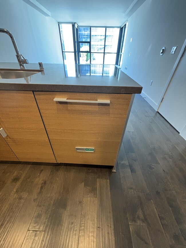 435 China Basin St, Unit 534 in San Francisco, CA - Building Photo - Building Photo