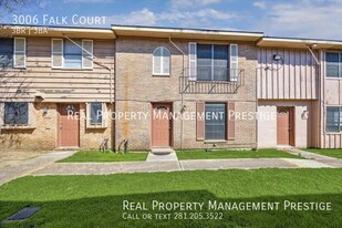 3006 Falk Ct in La Porte, TX - Building Photo