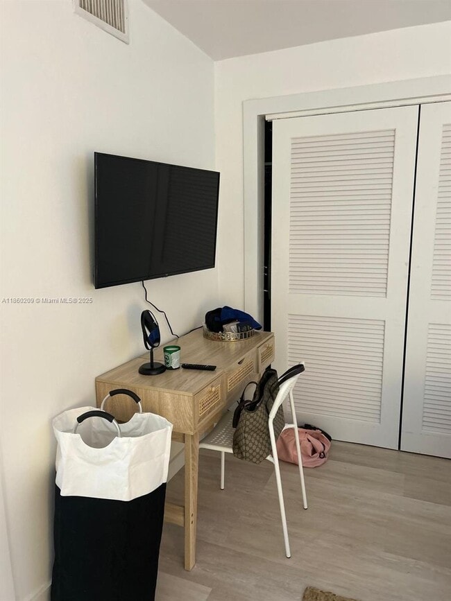 3036 SW 27th Ave in Miami, FL - Building Photo - Building Photo