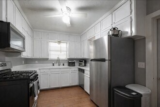 201 S Cleveland St in Dayton, TX - Building Photo - Building Photo