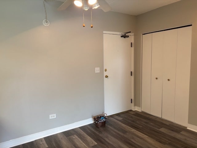 240 Springhill Dr in Roselle, IL - Building Photo - Building Photo