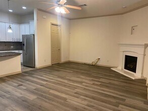 2465 Embleton Dr in Lewisville, TX - Building Photo - Building Photo