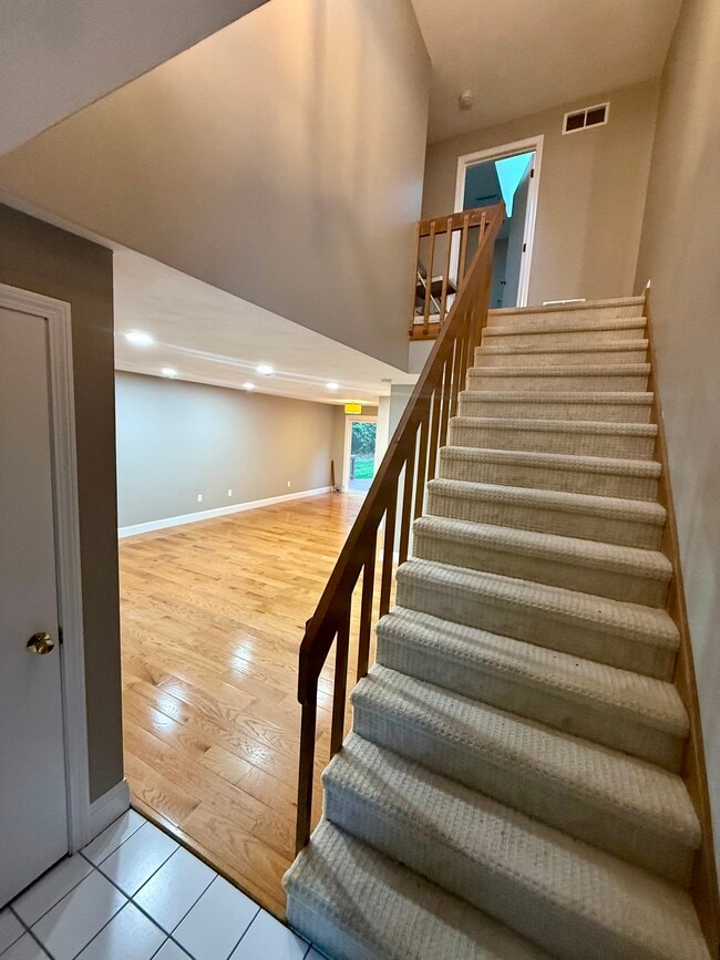 179 Fairway Dr in North Kingstown, RI - Building Photo - Building Photo