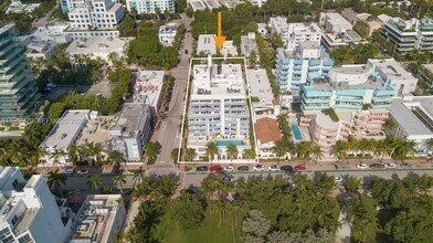 200 Ocean Dr, Unit 5D in Miami Beach, FL - Building Photo - Building Photo