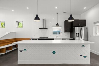 4608 Santa Anna St in Austin, TX - Building Photo - Building Photo