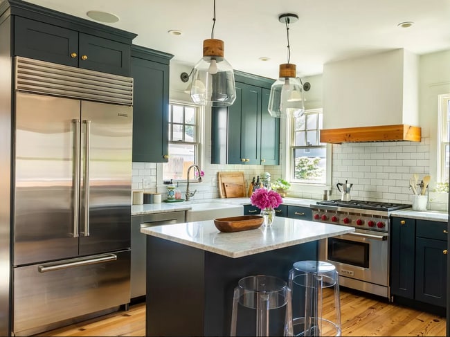 10 Lowell St, Unit 1