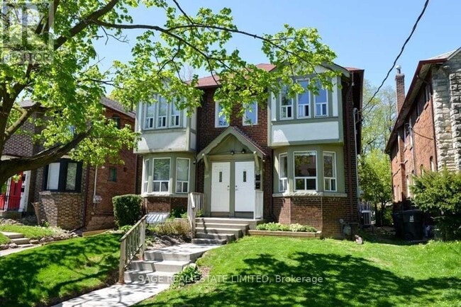 property at 118 Braemar Ave