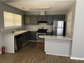 6720 Branch Dr in Rex, GA - Building Photo - Building Photo