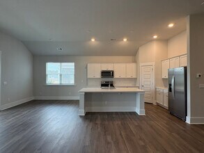 5093 Roundhead Dr in Leland, NC - Building Photo - Building Photo