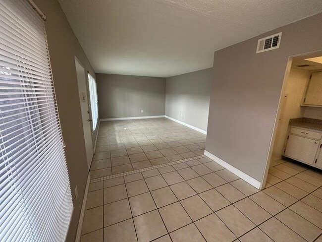 property at 1830 Maravilla Ave