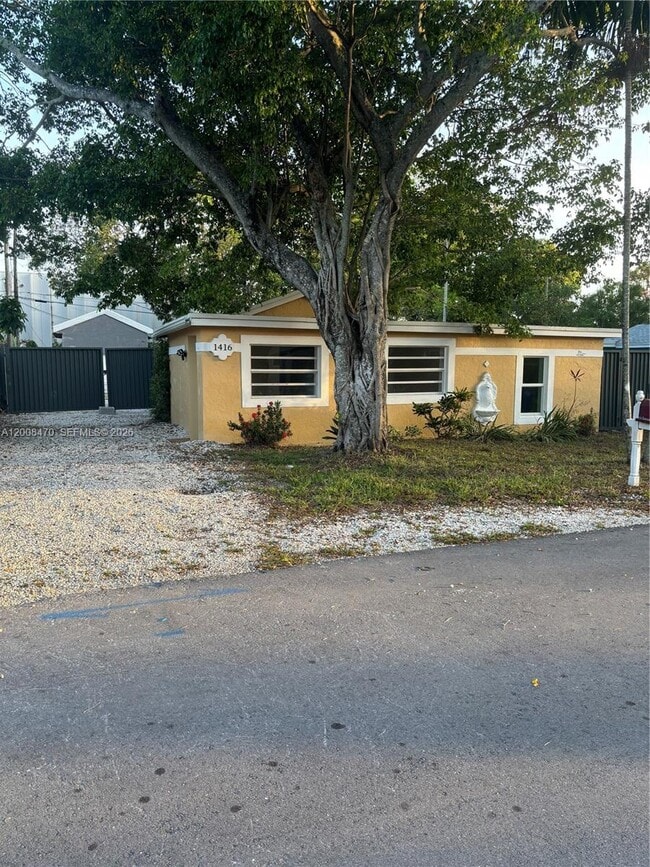 property at 1416 SW 33rd Ct