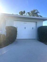 280 E Seminole Dr in Venice, FL - Building Photo - Building Photo