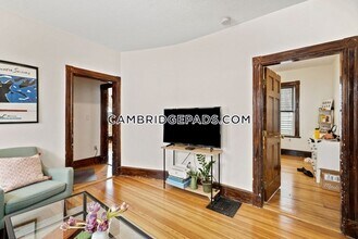 10 Clary St-Unit -1 in Cambridge, MA - Building Photo - Building Photo