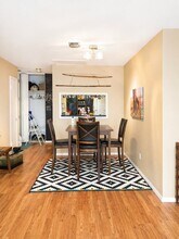 3600 Montrose Blvd, Unit 607 in Houston, TX - Foto de edificio - Building Photo