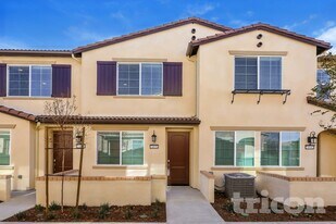 24654 Ahora Ct in Wildomar, CA - Building Photo