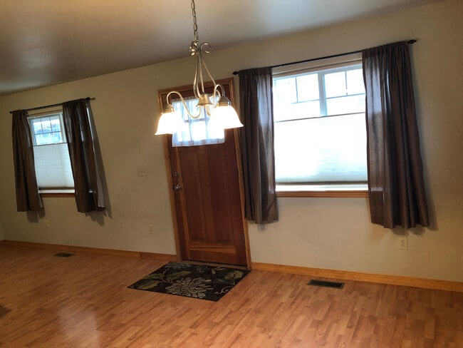2905 N 27th Ave in Bozeman, MT - Building Photo - Building Photo