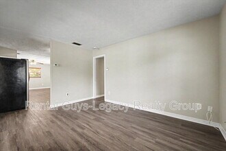 10545 Citrus Ln in Jacksonville, FL - Building Photo - Building Photo