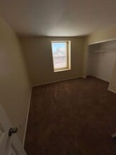 11094 Sawtooth Ct in Adelanto, CA - Building Photo - Building Photo