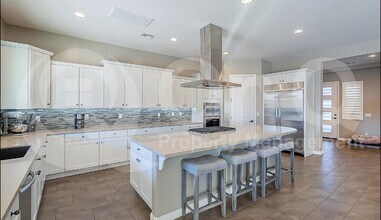 3469 E Orleans Dr in Gilbert, AZ - Building Photo - Building Photo