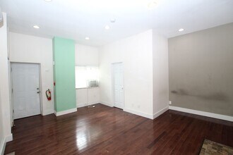 829 N 26th St in Philadelphia, PA - Building Photo - Building Photo