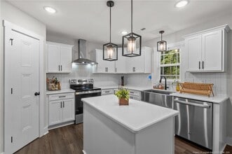 247 N Horace Walters Rd in Raeford, NC - Building Photo - Building Photo