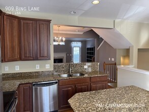 909 Bing Ln in Charlottesville, VA - Building Photo - Building Photo