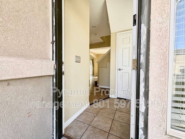 3141 Alsace Way in West Valley City, UT - Building Photo - Building Photo