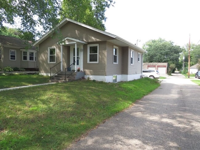property at 1222 Vine St