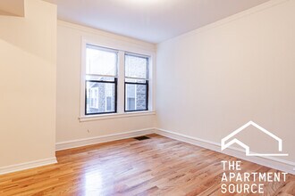 1448 W Byron St, Unit DS3 in Chicago, IL - Building Photo - Building Photo