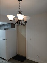 211 Brookside Ln in Las Vegas, NV - Building Photo - Building Photo