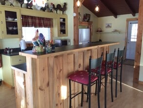 1639 Sleeping Child Rd in Hamilton, MT - Building Photo - Building Photo