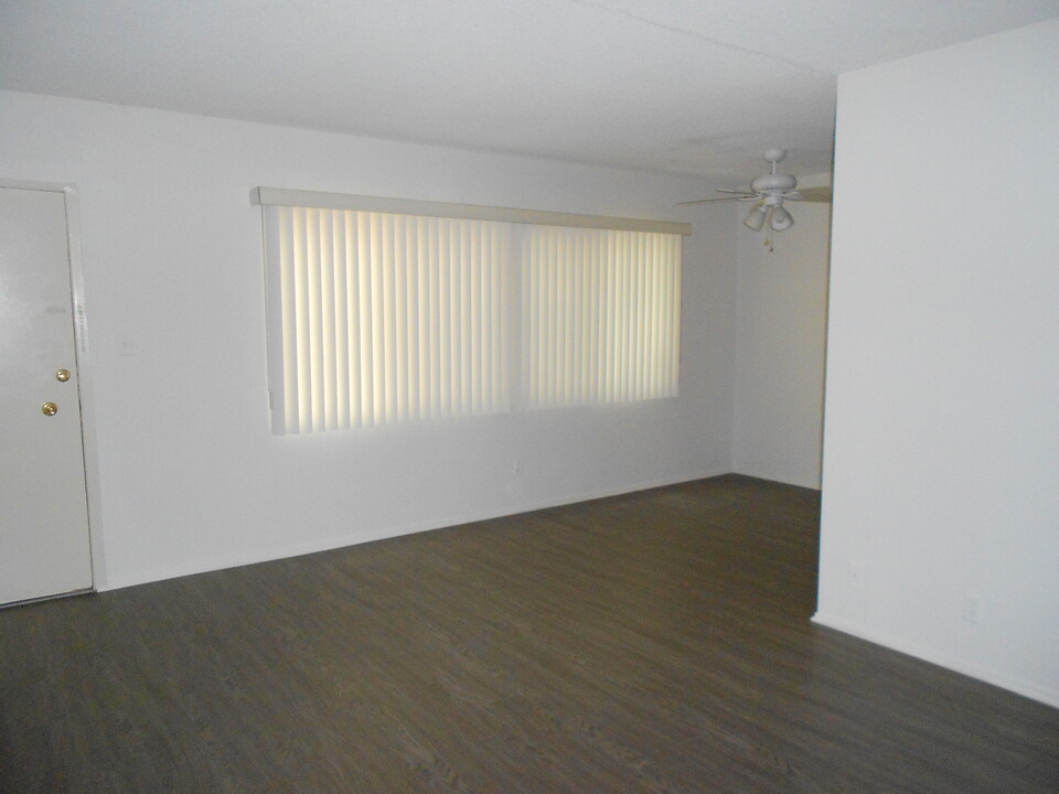 3721 Midvale Ave in Los Angeles, CA - Building Photo