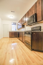 2121 Irving Park Rd in Chicago, IL - Building Photo - Building Photo