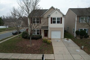 2703 Bramble Ridge Ct in Charlotte, NC - Building Photo