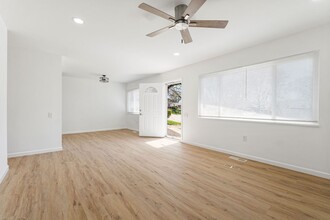 2705 Belair Terrace in Florissant, MO - Foto de edificio - Building Photo