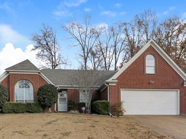 property at 3924 Tamara Dr