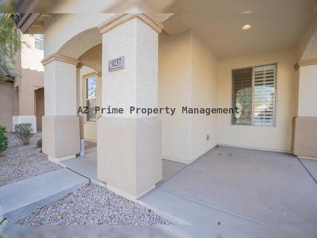 9237 W Meadow Dr in Peoria, AZ - Building Photo - Building Photo