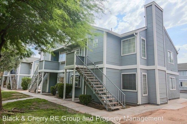 1873 Dwarf Star Dr in Las Vegas, NV - Building Photo - Building Photo