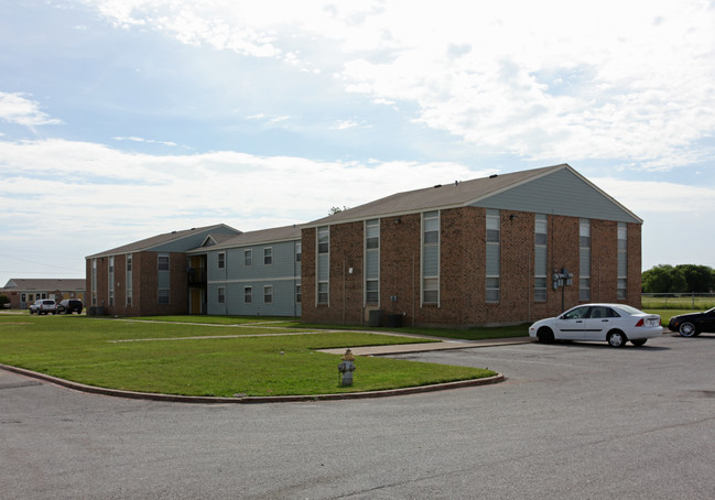 Grove Park Terrace in Waxahachie, TX - Building Photo - Building Photo