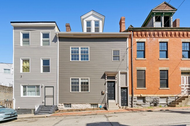 property at 1106 Goettmann St