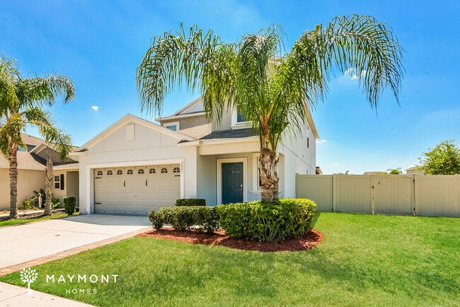 5001 Golden Fig Ln in Wimauma, FL - Building Photo - Building Photo