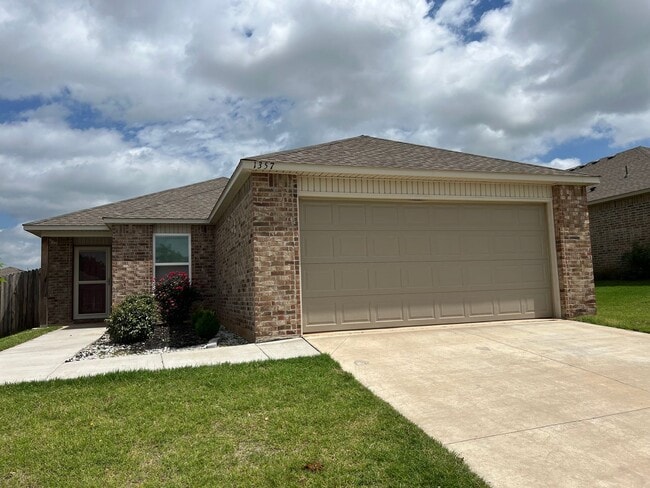 property at 1357 Dustin Dr