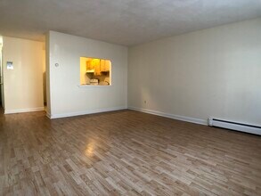 71 Gardner St, Unit 84-2B in Boston, MA - Foto de edificio - Building Photo