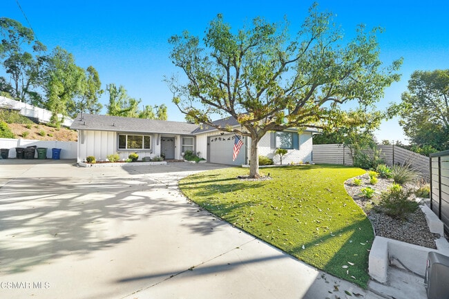 23353 Balmoral Ln in Los Angeles, CA - Building Photo - Building Photo