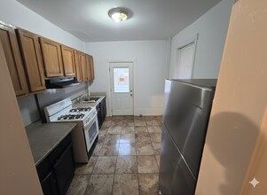 18 N Georgia Ave in Atlantic City, NJ - Foto de edificio - Building Photo