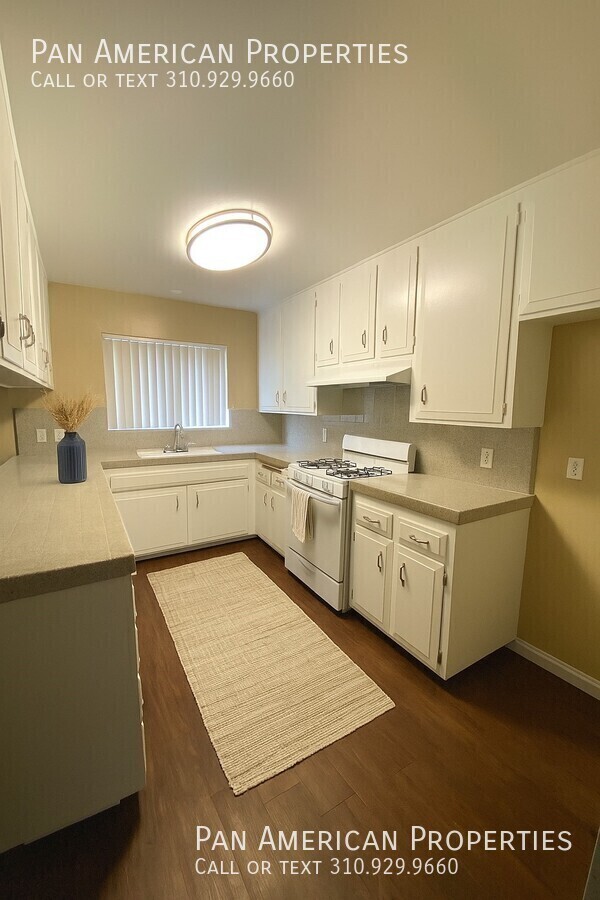 property at 812 N Azusa Ave