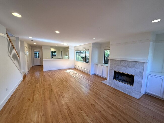 11 Ward St in Larkspur, CA - Building Photo - Building Photo