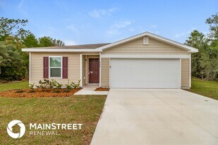 260 Hyacinth Ct in Poinciana, FL - Building Photo