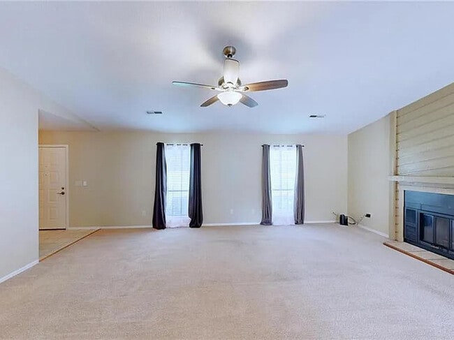 4332 Lake Jeanette Rd in Greensboro, NC - Building Photo - Building Photo