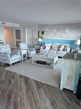 9 Turner St, Unit 11 in Clearwater, FL - Building Photo - Building Photo